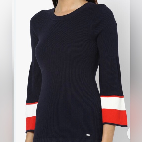 TOMMY HILFIGER
Crew-Neck Pullover with Striped Sleeve Hems - Picture 2 of 6